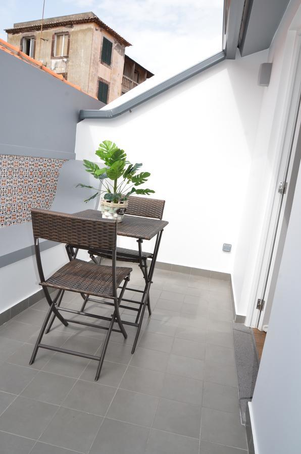 Edificio Charles 303 Apartment ฟุงชาล ภายนอก รูปภาพ