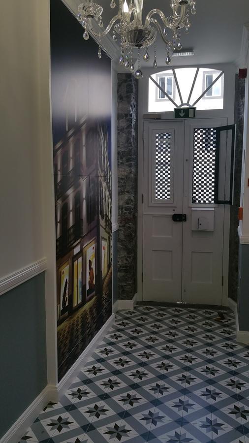 Edificio Charles 303 Apartment ฟุงชาล ภายนอก รูปภาพ