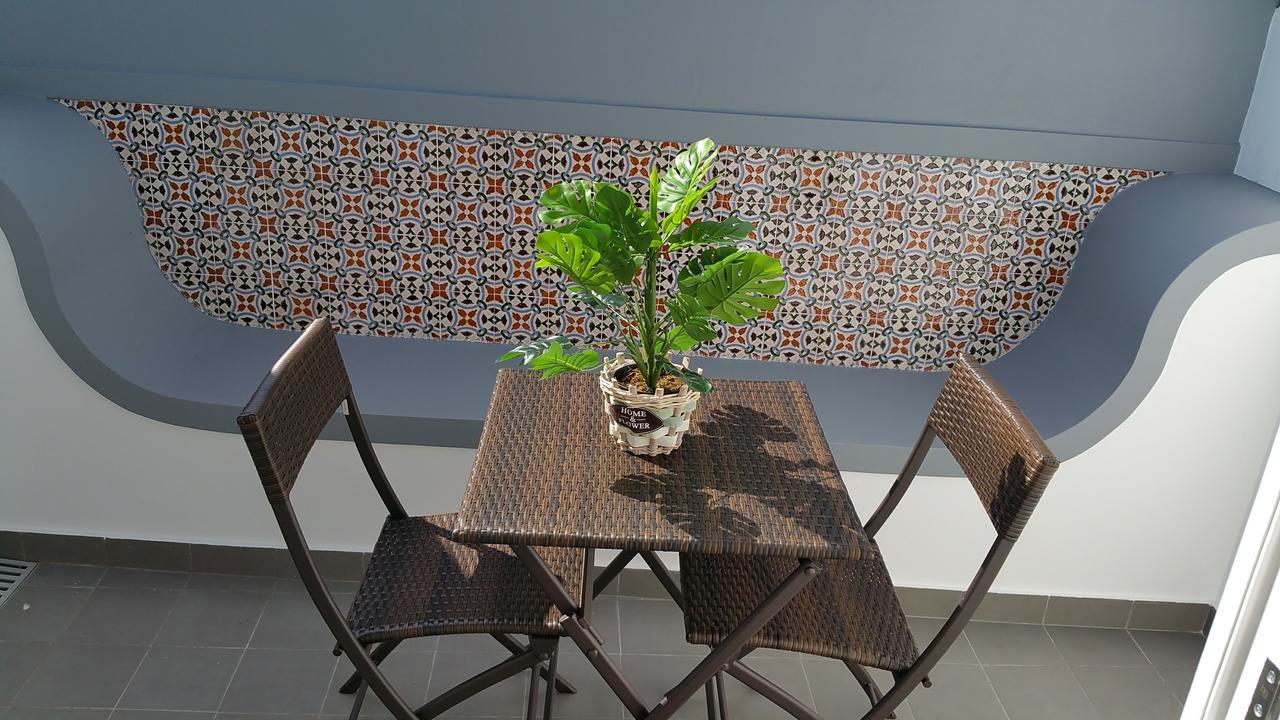 Edificio Charles 303 Apartment ฟุงชาล ภายนอก รูปภาพ