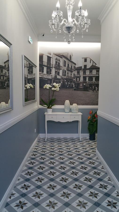 Edificio Charles 303 Apartment ฟุงชาล ภายนอก รูปภาพ